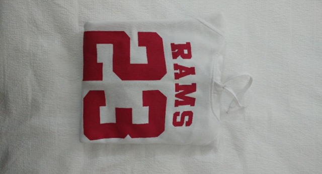 sudadera rams 23