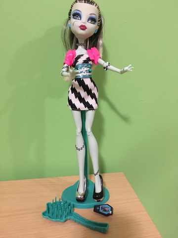 monster high muñecas frankie stein