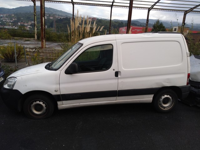 DESPIECE CITROEN BERLINGO 1. 6 HDI 9HX - foto 2