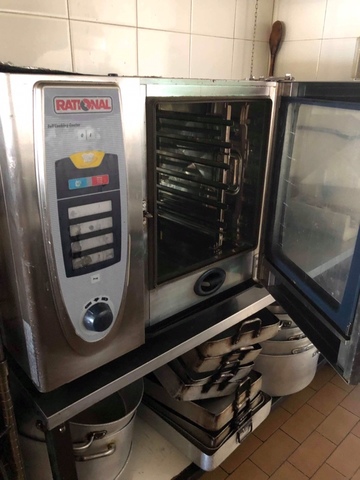 Horno de convección - vapor para 20 bandejas GN 1/1 Rational CombiMaster®  Plus