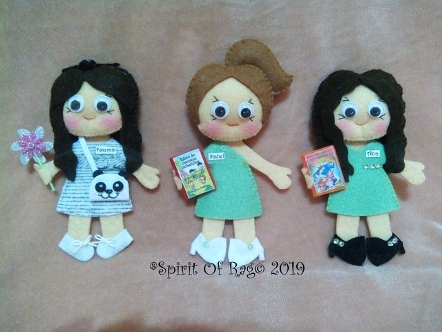 comprar muñecas de fieltro personalizadas