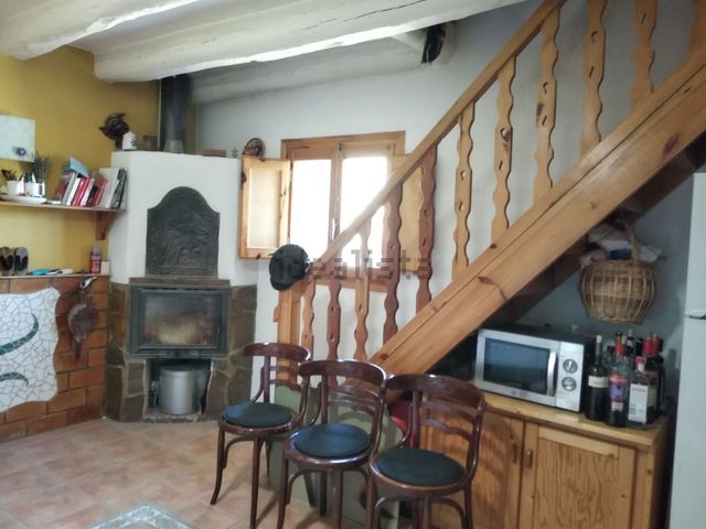 MIL ANUNCIOS.COM - Vendo casa de pueblo unica en Caldearenas