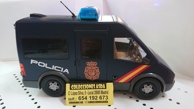 furgon de policia playmobil