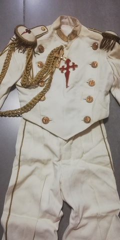 Milanuncios - Antiguo traje Comunión Cruz de Santiago