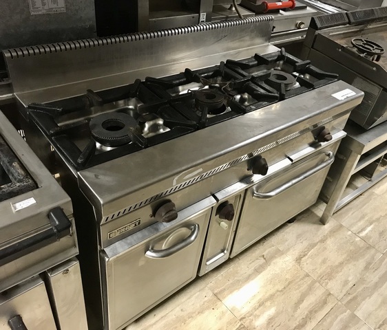 Milanuncios - Cocina industrial 3 fuegos con horno gas