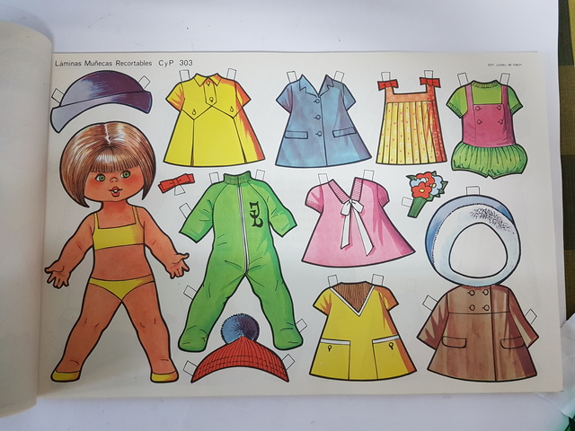 muñecas recortables años 60 y 70