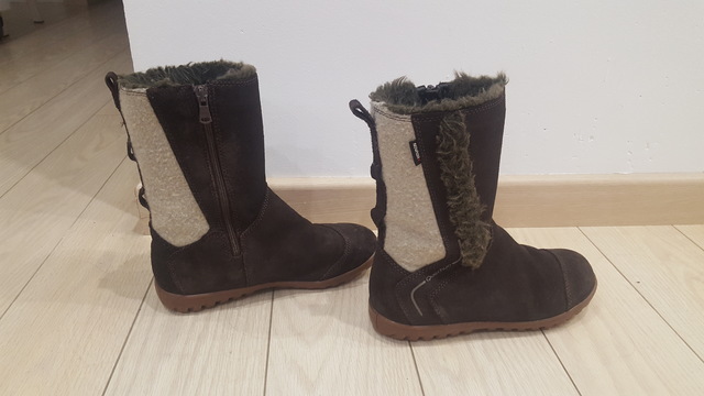 botas niña talla 35