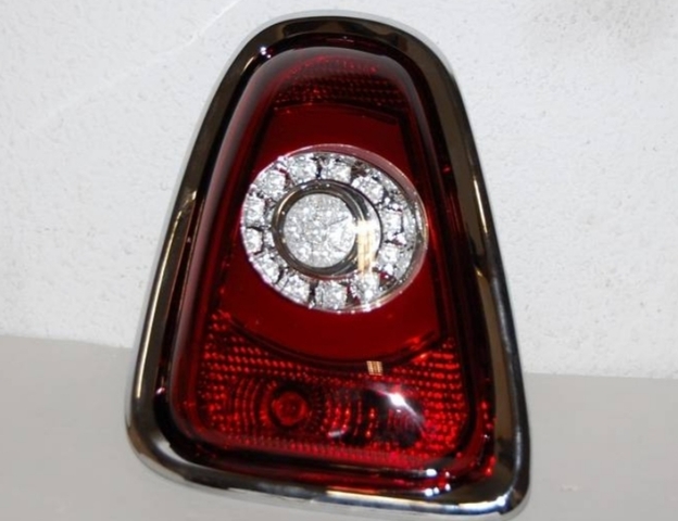 04- sin portal/ámparas Blanco Rojo PILOTO TRASERO Derecho CITROEN XSARA PICASSO