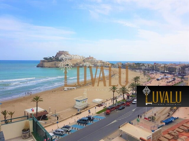 Download Playa de arena blanca juego de dormitorio For iPhone
