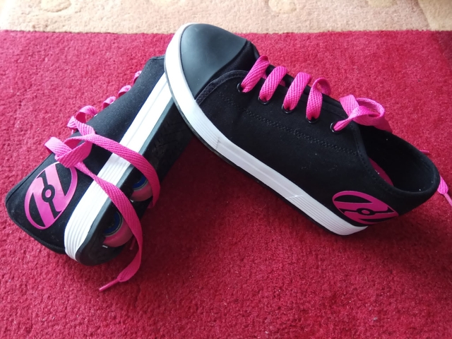 zapatillas con ruedas heelys