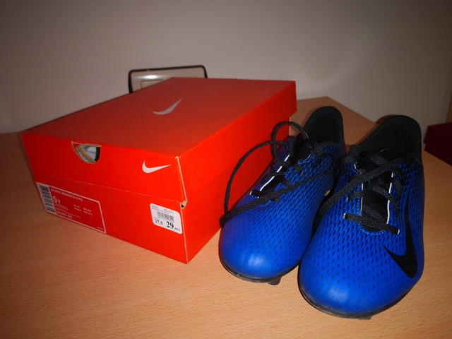 botas de futbol talla 37