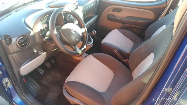 Guardabarros delantero izquierdo de plástico se adapta para Renault Clio IV 12-16