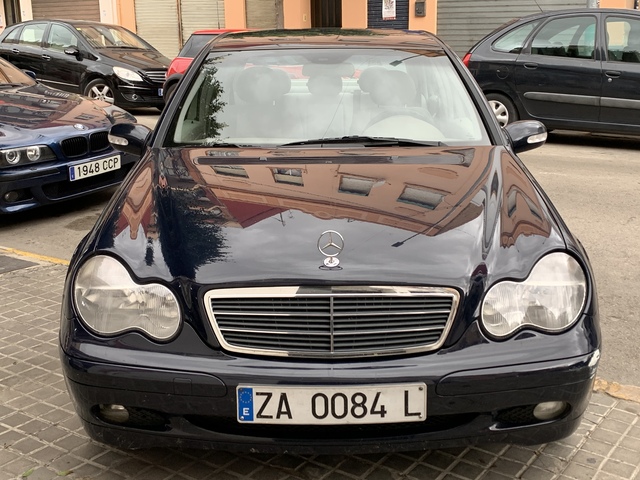 MERCEDES-BENZ - C200 K ÚNICO DUEÑO - foto 2