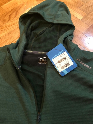 camiseta tecnica brooks