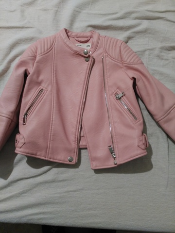 chaqueta piel rosa