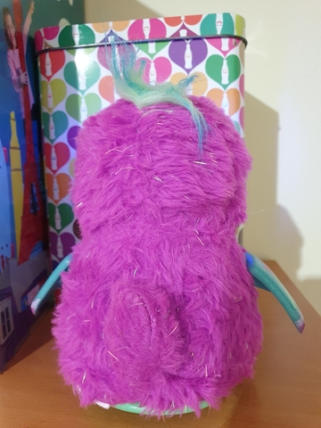 hatchimals pinguino