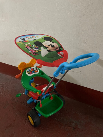 triciclo mickey mouse