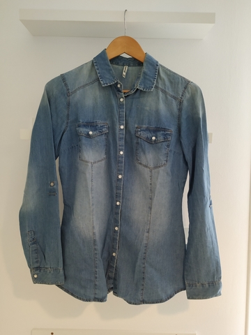 camisa vaquera stradivarius