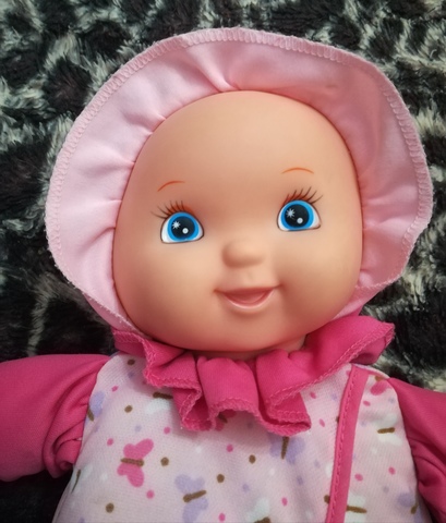 muñecas de trapo con cara de plastico