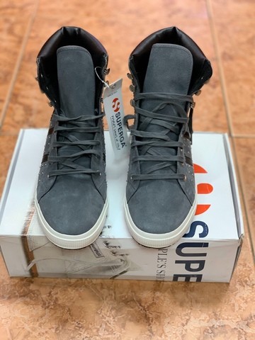 superga piel