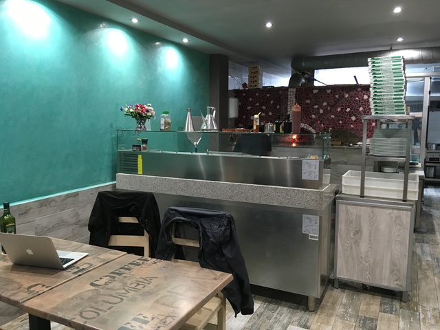 MIL ANUNCIOS.COM - Se traspasa restaurante pizzeria puerto en Cambrils