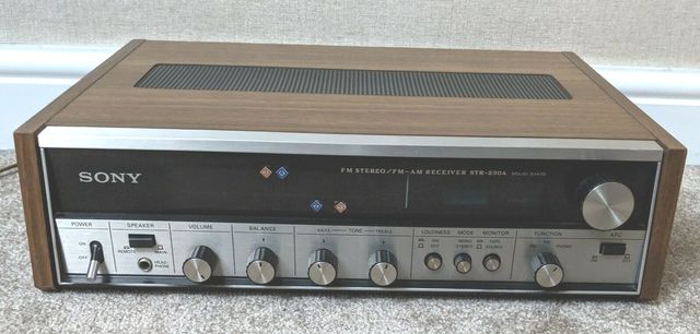 325594027_1.jpg?VersionId=