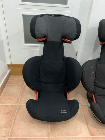 Reclinable Bebe Confort Rodifix Airprotect Silla De Auto Para Nino Con Isofix 15 36 Kg Negro Desde Los 3 5 Hasta Los 12 Anos Black Raven Segura Y Ligera Coche Y Moto Sillas De