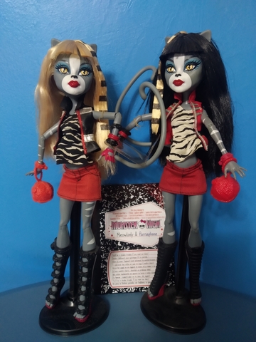 monster high gatas gemelas