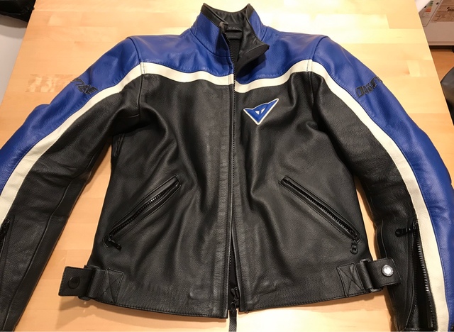 ▷ Dainese Avro 4 - Chaqueta Moto Piel Carretera