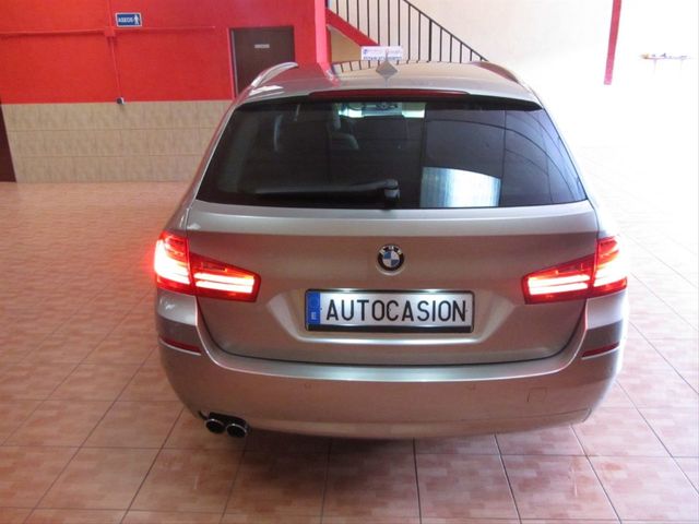 BMW serie 3 E91 Touring 2005 Break Alfombra Cubeta Bandeja maletero