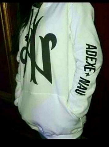 sudaderas de adexe y nau