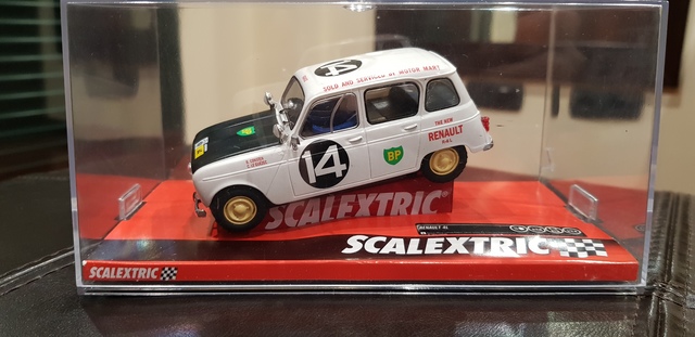 renault 4l scalextric