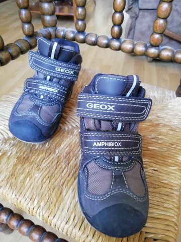 Zapatos CAMPER niña número 24 de segunda mano por 7 € en Zapatos CAMPER niña número 24 de segunda mano por 7 € en