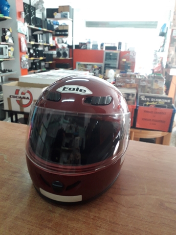 Cascos de moto 10 euros cada uno de segunda mano por 10 € en Cascos de moto 10 euros cada uno de segunda mano por 10 € en