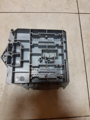 El sensor de masa de aire Flujo Medidor Maf Afm SEAT Leon FR 2.0 TDI 170 Diesel 2006-2013