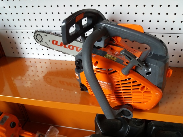ANOVA Motosierra Gasolina MG2500
