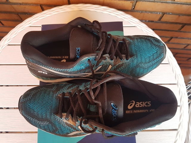 vendo asics nimbus