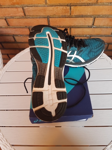 vendo asics nimbus