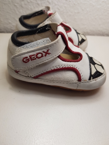 pañuelo de papel malta Pedagogía MIL ANUNCIOS.COM - Zapato bebé GEOX pañuelo de papel malta Pedagogía MIL ANUNCIOS.COM - Zapato bebé GEOX