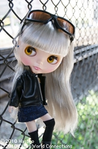 ropa blythe barata