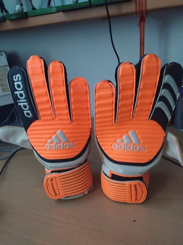 guantes de portero adidas soloporteros