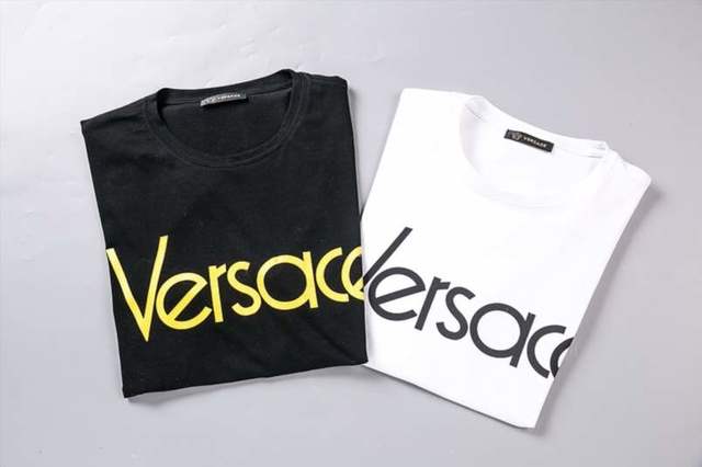 camiseta versace negra