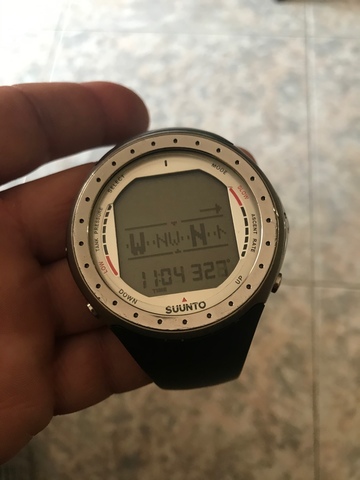 suunto d 9