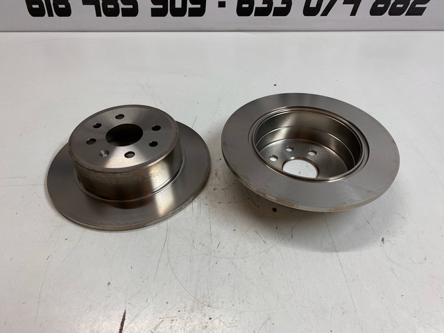 2 discos de freno 260mm 4 pastillas de freno delantero Opel Corsa C meriva Combo