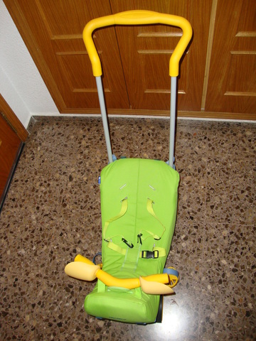 triciclo andador bebe