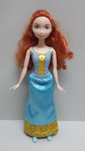 merida muñeca disney