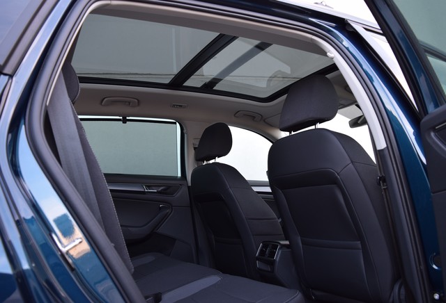 Grises triángulos fundas para asientos para Opel Astra asiento del coche referencia sólo asiento del conductor