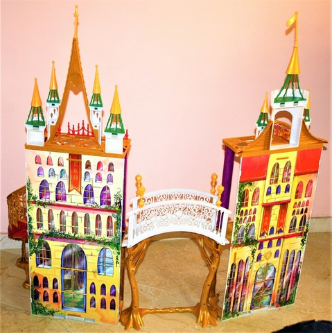 ever after high castle playset