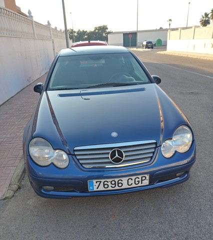 Mercedes C 180 C200 C220 C270 C250 Kompressor Superior Delantera De Pista Control Brazo Izquierdo