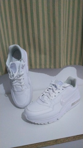 nike blancas con caña